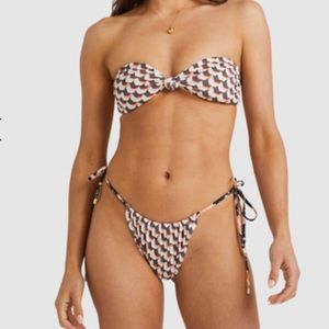 Billabongwomens cute pattern bikini set